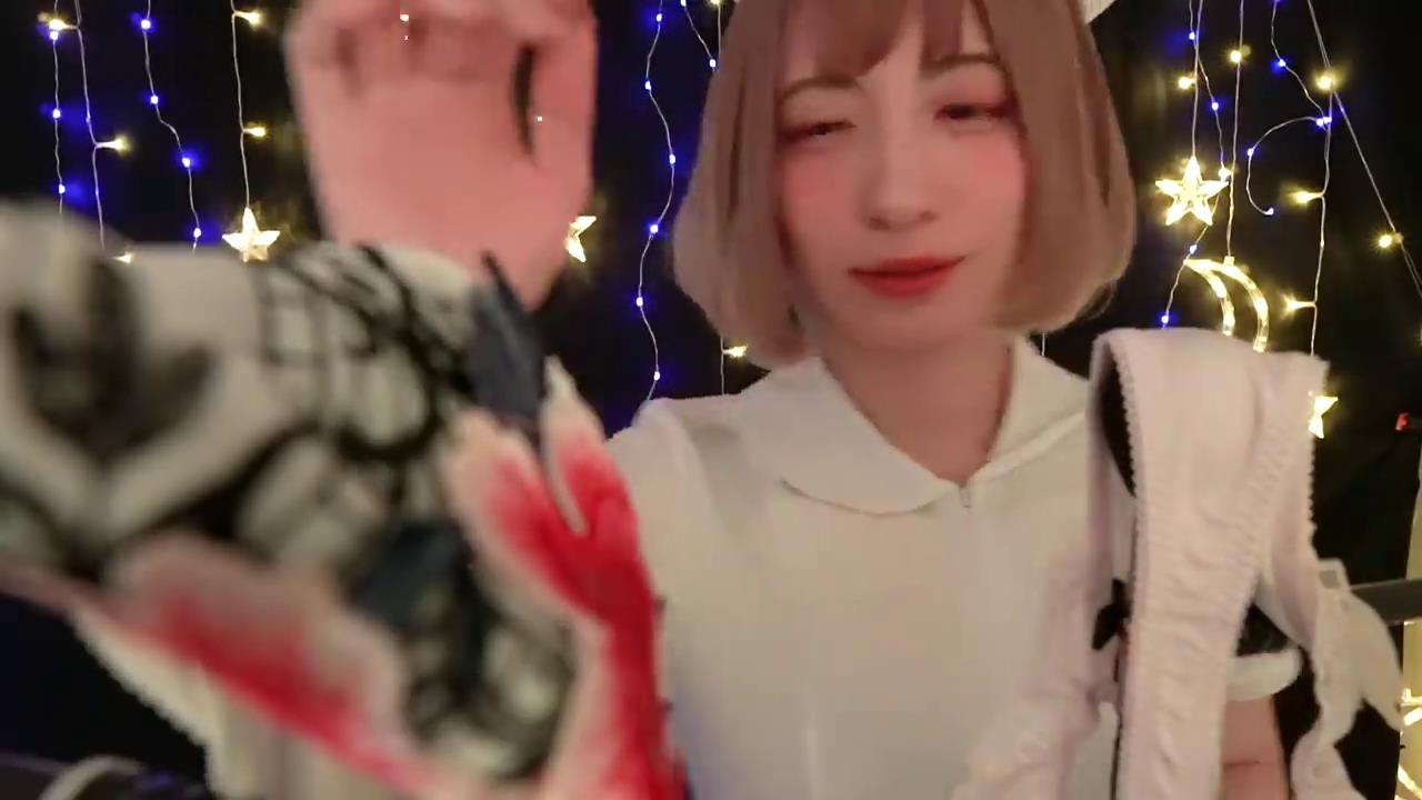 ASMR Vol.3_ 囁きながら脱ぎたてパンツで耳をスクラッチング?Underwear scratching whispering 【音フェチ】[00-06-51][20200817-183235886].jpg