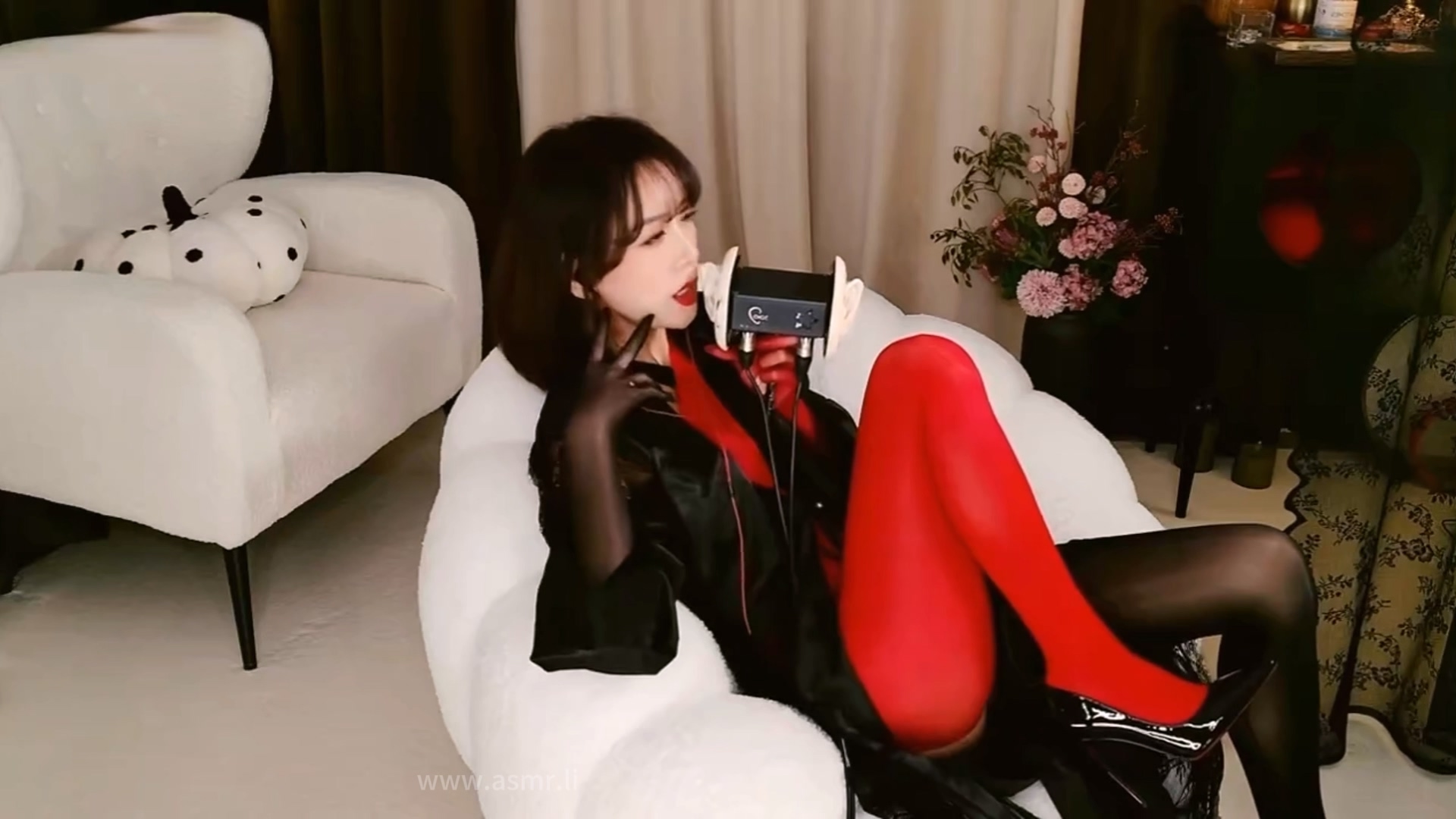 圈圈998档位 岳母的要挟.mp4_20250620_211831.615.jpg